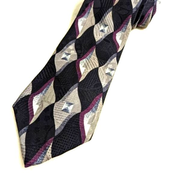 Men's Vintage 100% Silk Tie Abstract Diamond Pattern Motif - Picture 3 of 13